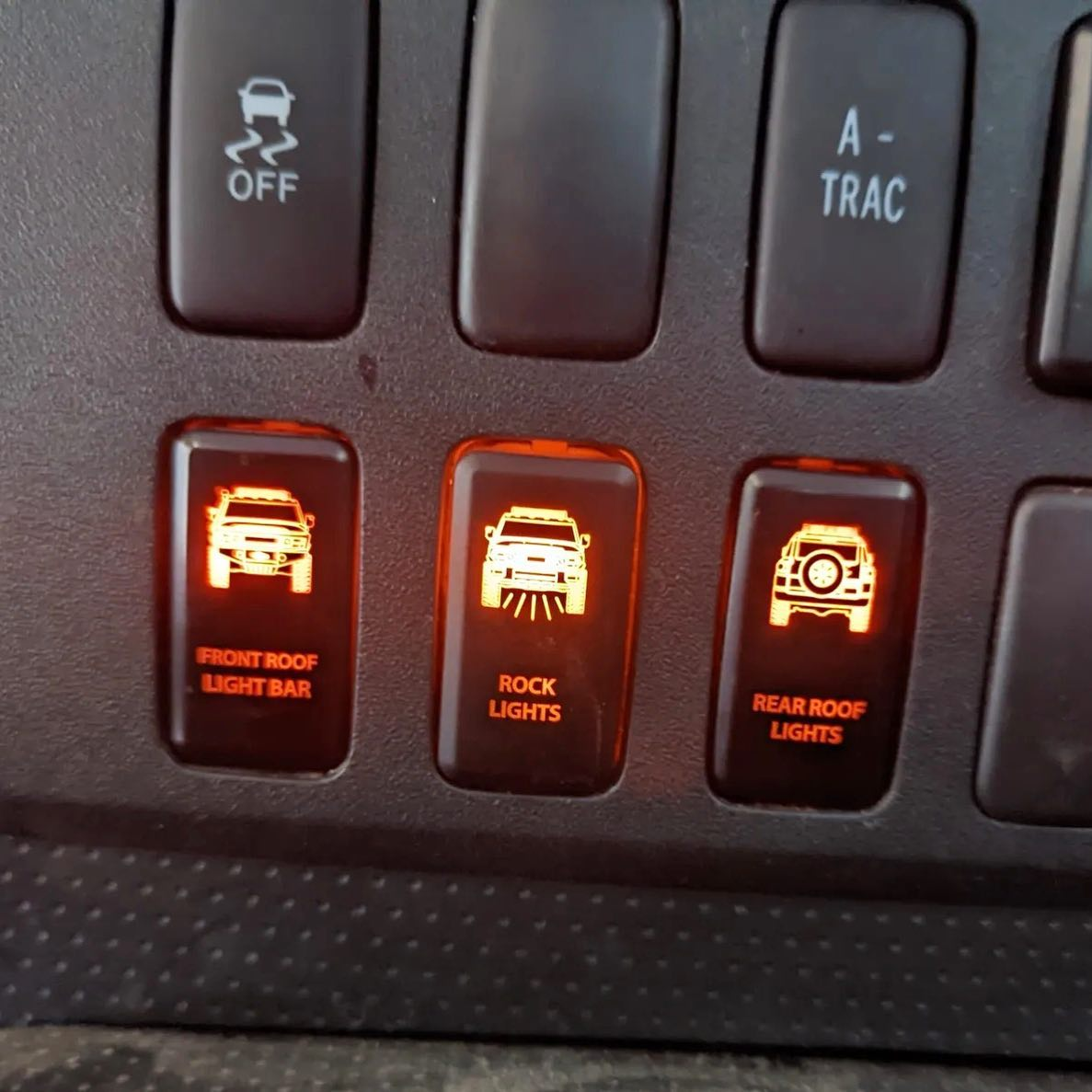 Toyota push switch application